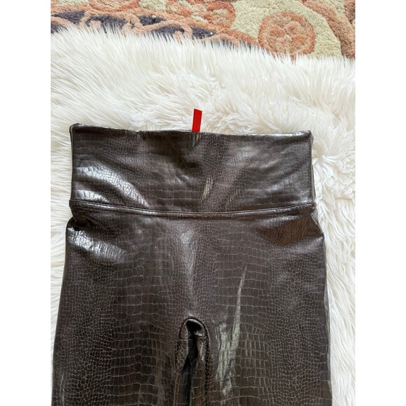 Spanx Croc Leggings - Picture 5 of 10